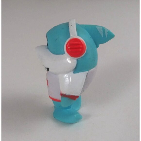 Bonkers Ryan's World Micro Mystery Figure Lifeguard Gill Shark 2" Toy Figure - Picture 4 of 6